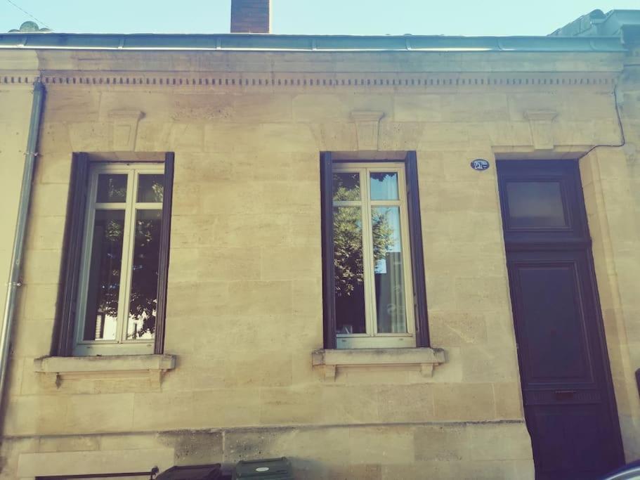 Echoppe Bordelaise Avec Jardin Et Piscine Villa Begles Exterior photo